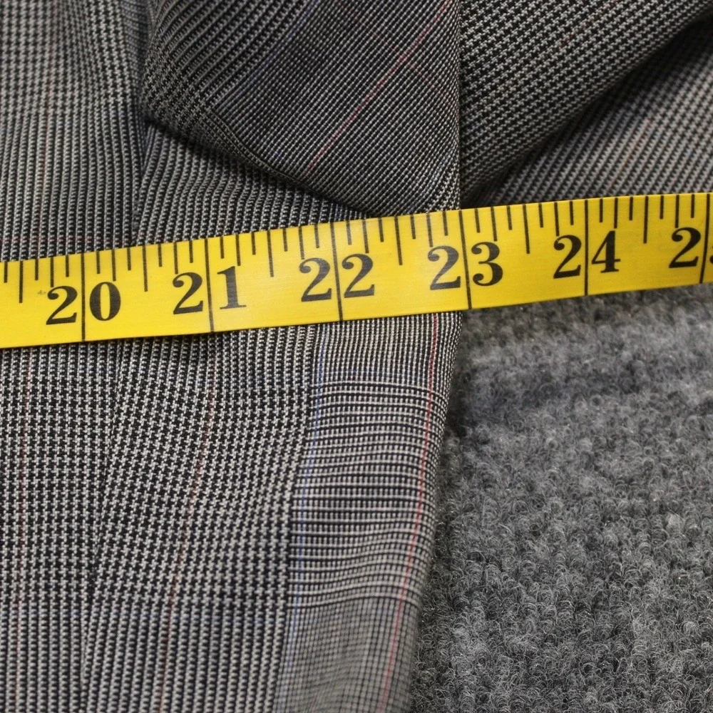Vintage Burberrys Blazer Men Classic Plaid‎ Wool Two Button Sport Coat Jacket